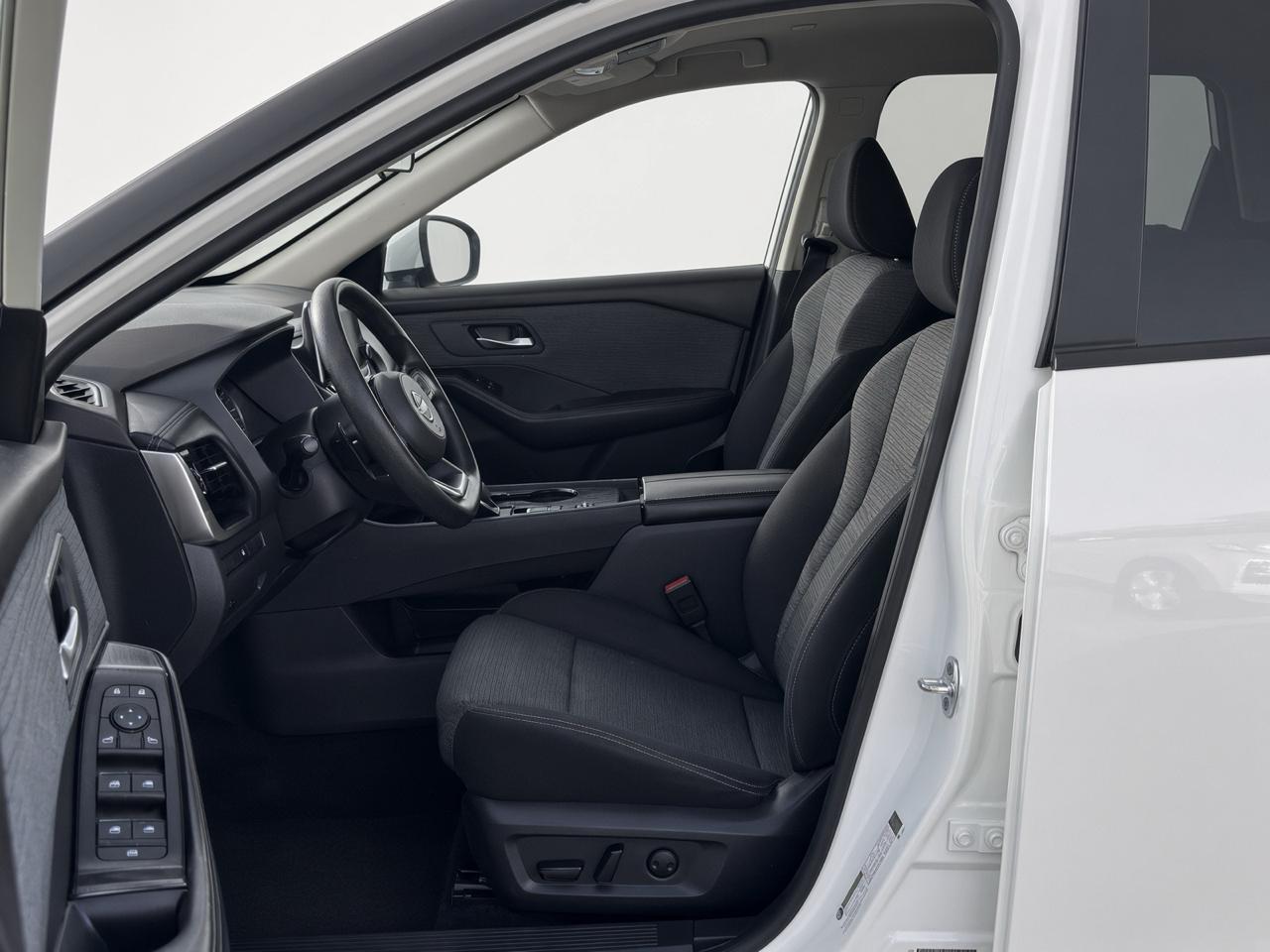 Nissan Rogue  2023