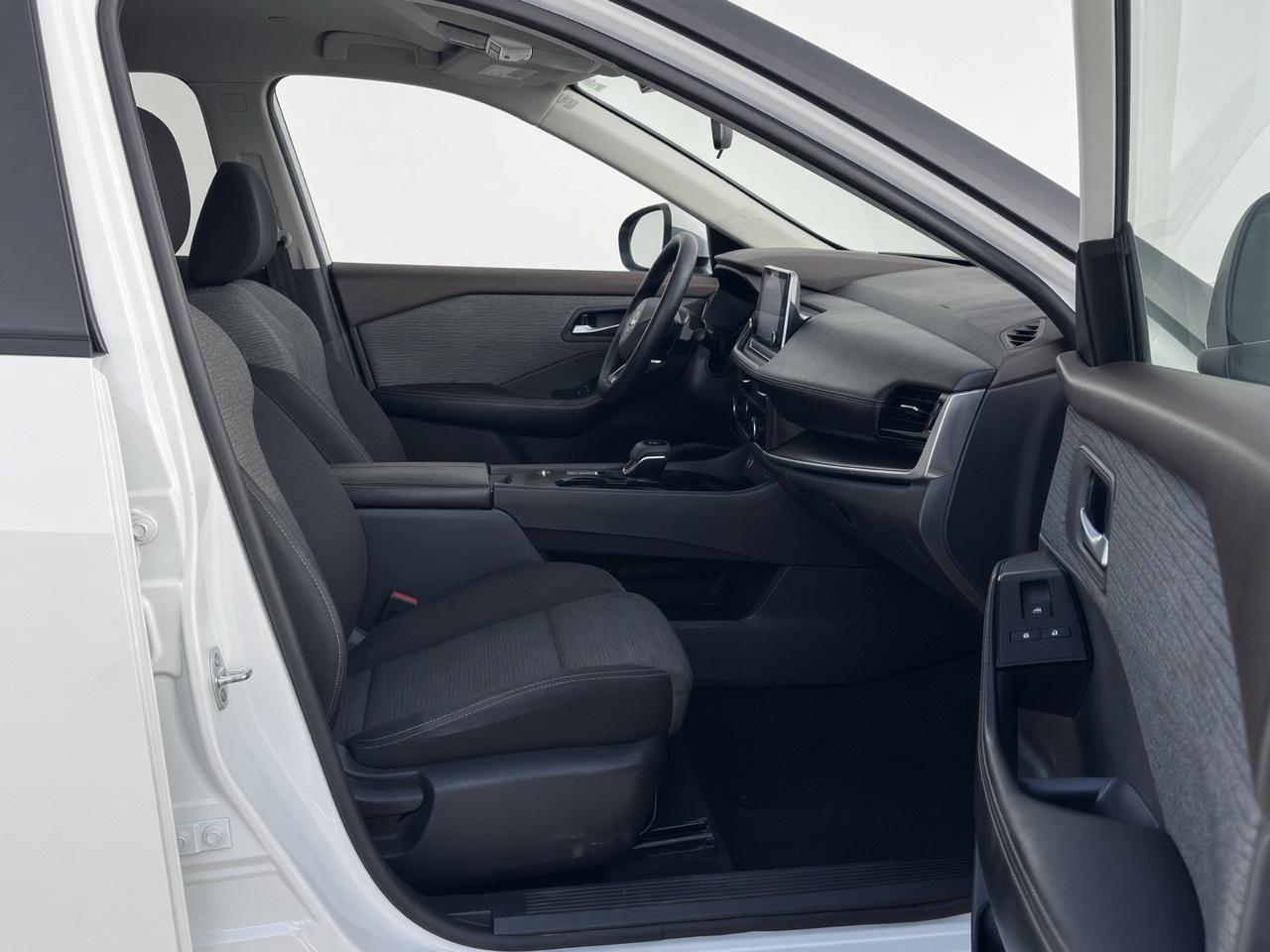 Nissan Rogue  2023