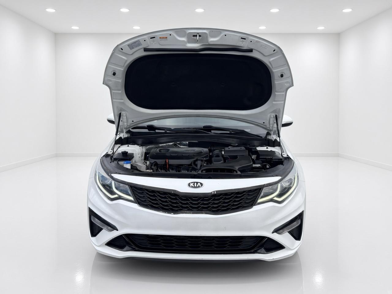 Kia Optima  2020