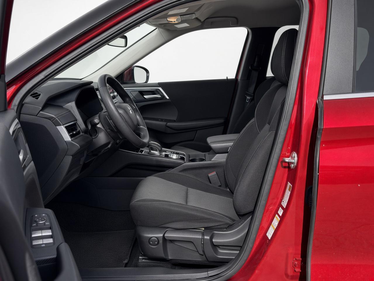 Mitsubishi Outlander  2024