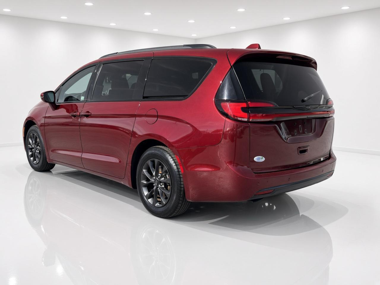 Chrysler Pacifica  2021