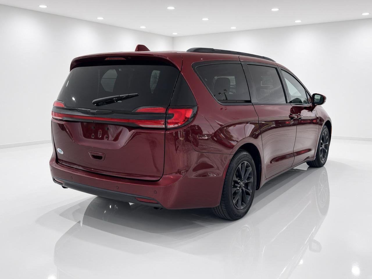 Chrysler Pacifica  2021