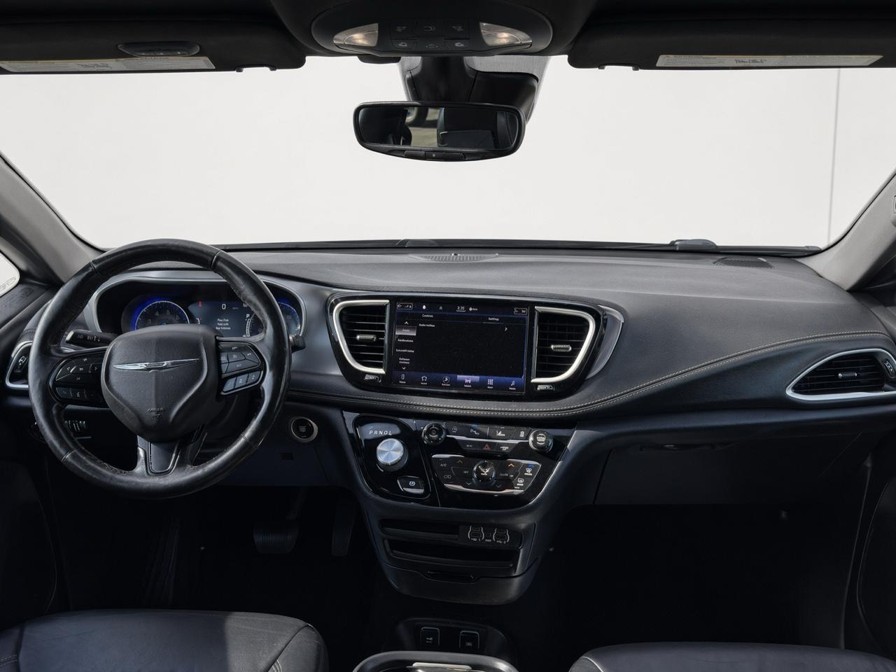 Chrysler Pacifica  2021