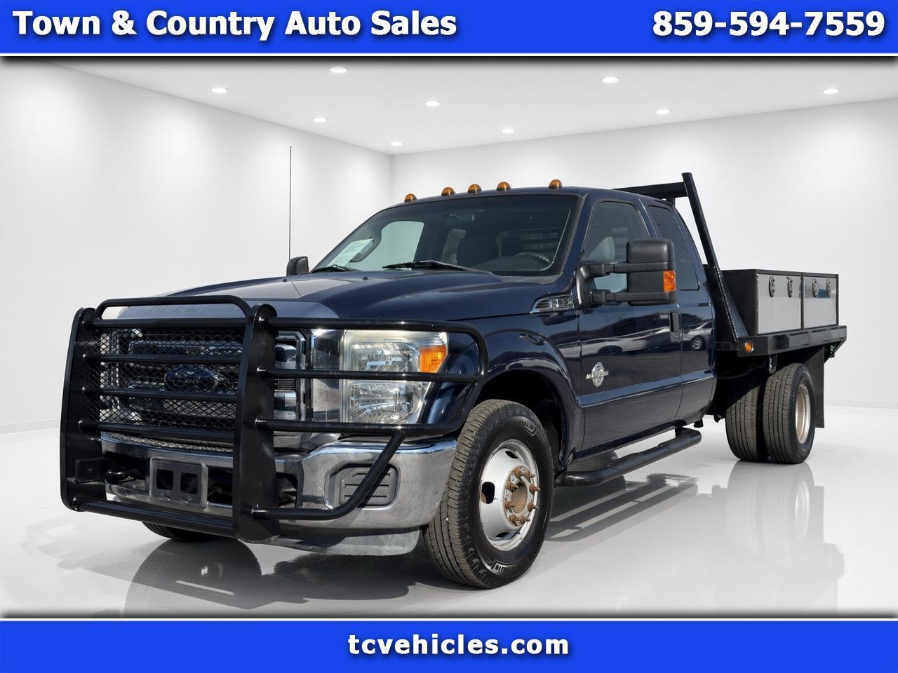2014 Ford Super Duty F-350 DRW SUPER DUTY XLT
