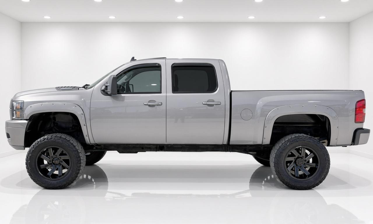 Chevrolet Silverado 2500HD 4WD Crew Cab 153.7" LTZ 2013
