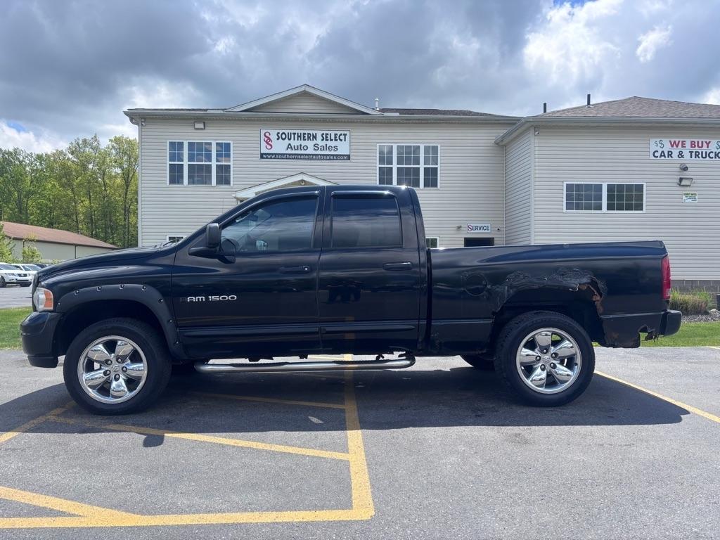 2004 Dodge Ram 1500 ST 4x4 Quad Cab SWB's photo
