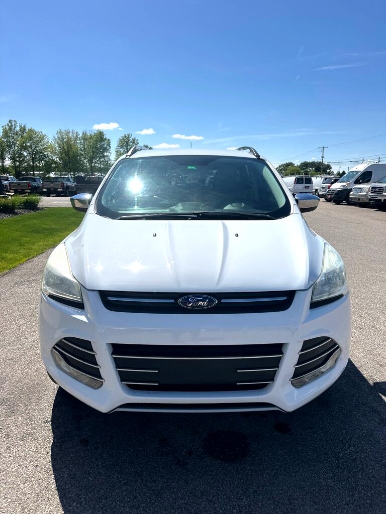 2016 Ford Escape SE photo 2