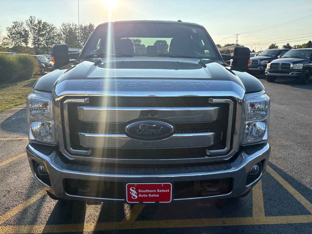 2015 Ford F-250 photo 2