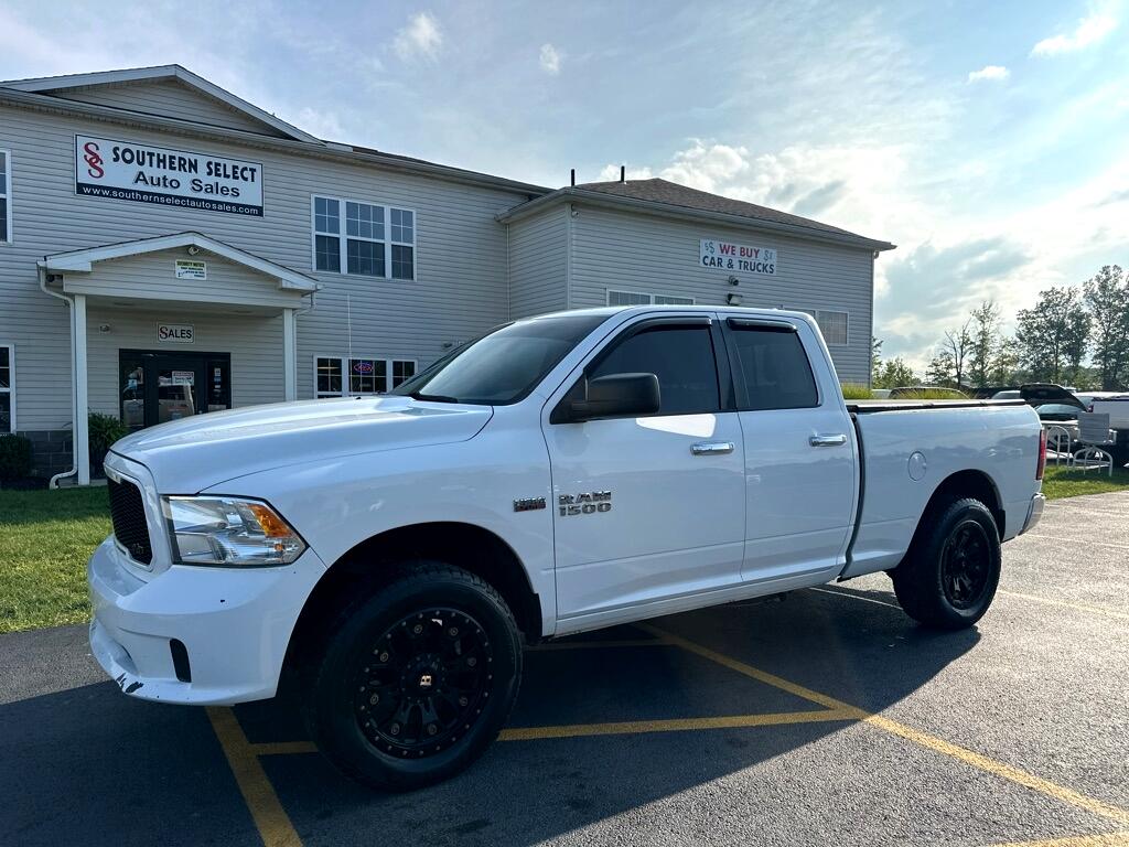 2015 Ram 1500 SLT photo 2