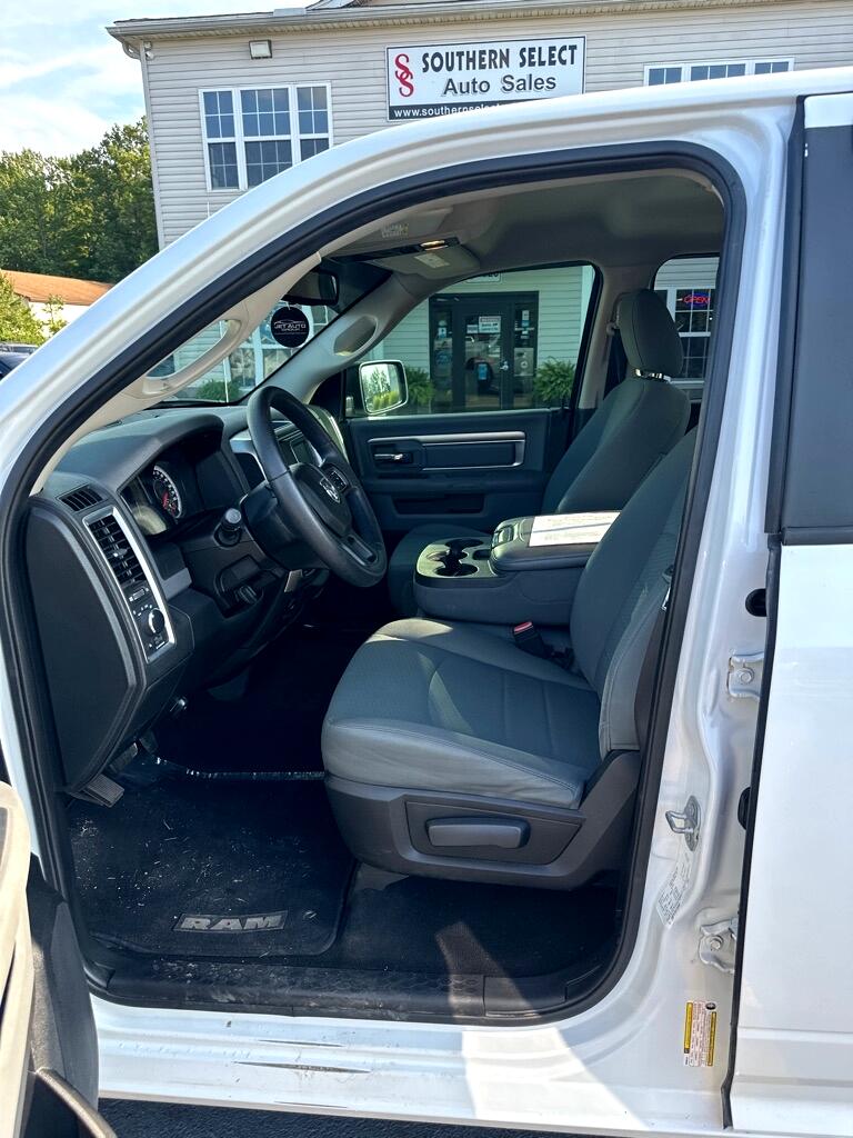 2015 Ram 1500 SLT photo 9