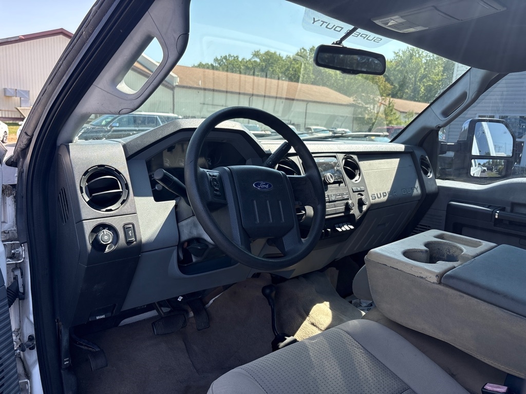 2012 Ford F-250 photo 12