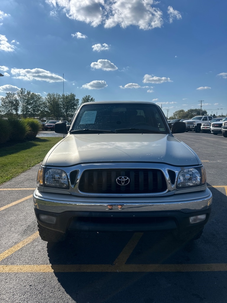 2004 Toyota Tacoma XtraCab photo 3