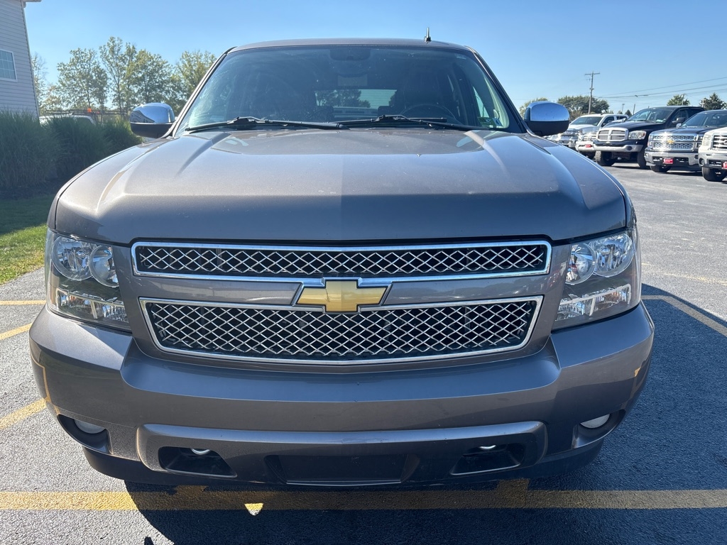 2013 Chevrolet Tahoe LTZ photo 3
