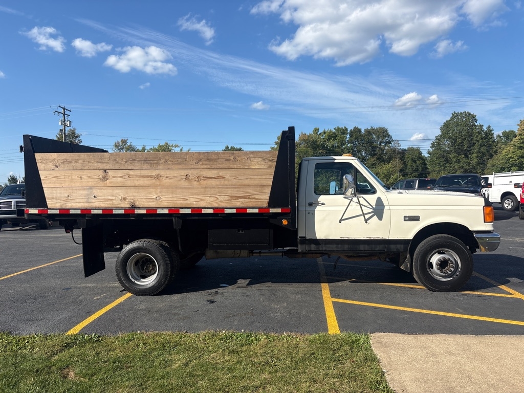 1988 Ford F-450 photo 4
