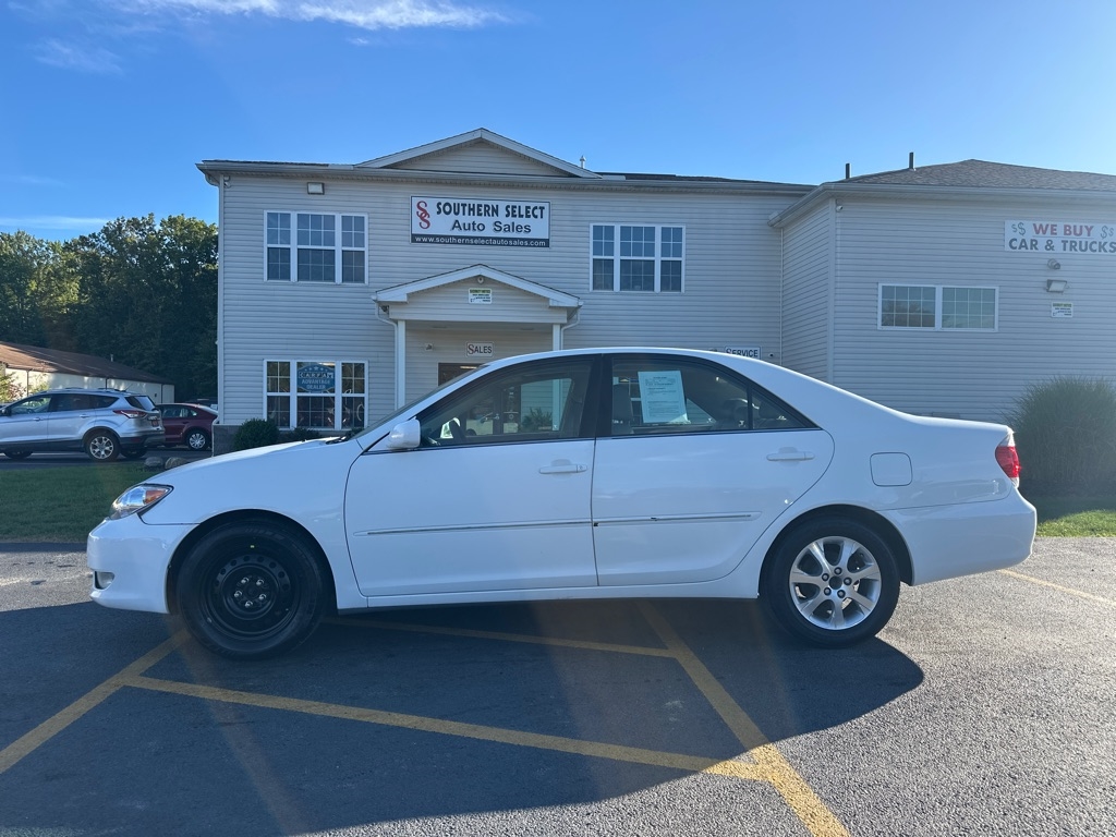 2005 Toyota Camry LE