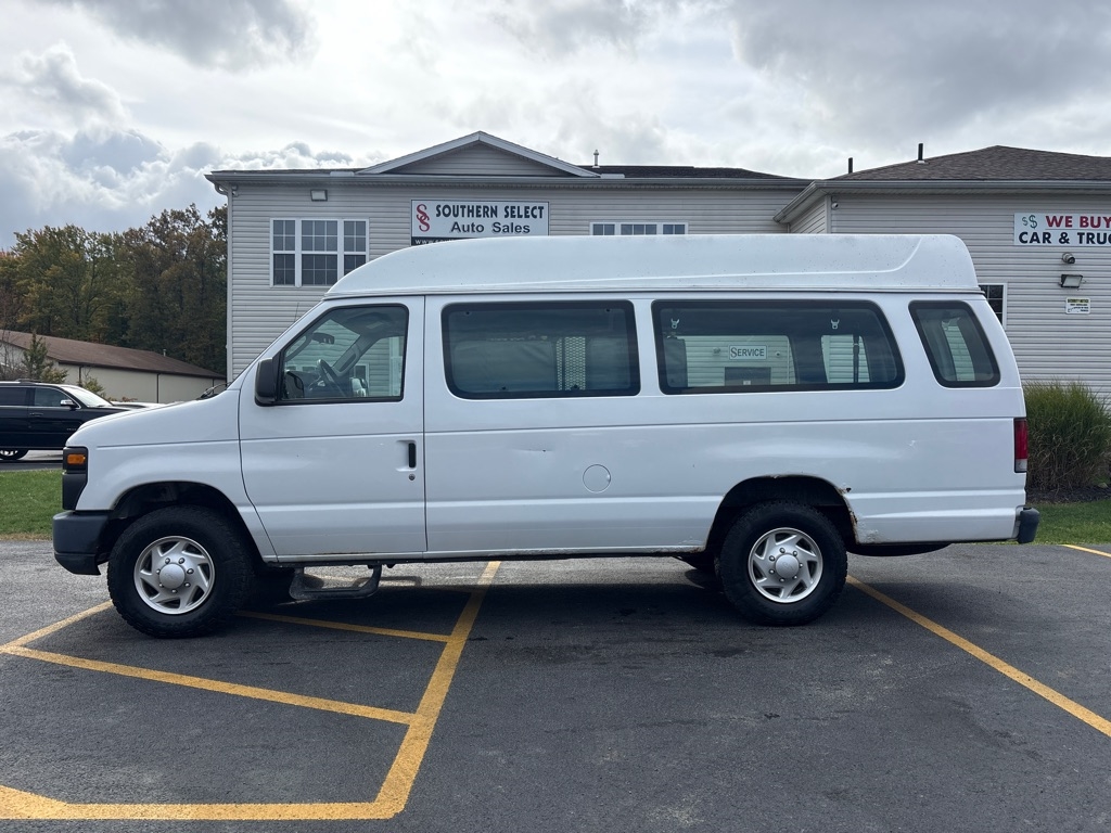 Ford Econoline  2013