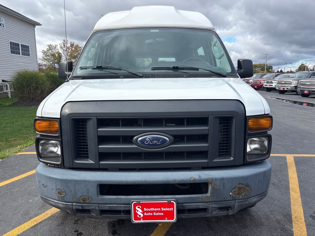 Ford Econoline  2013