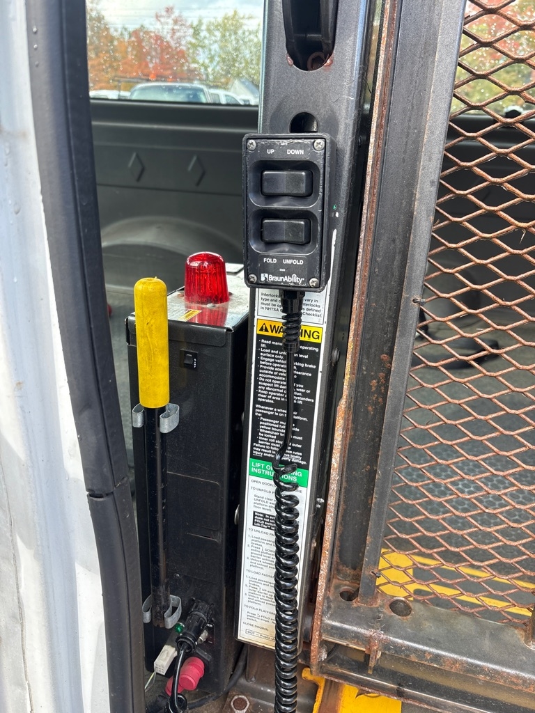 Ford Econoline  2013