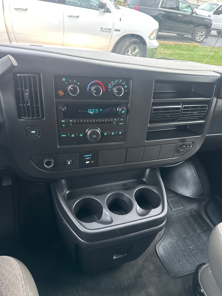 Chevrolet Express  2013