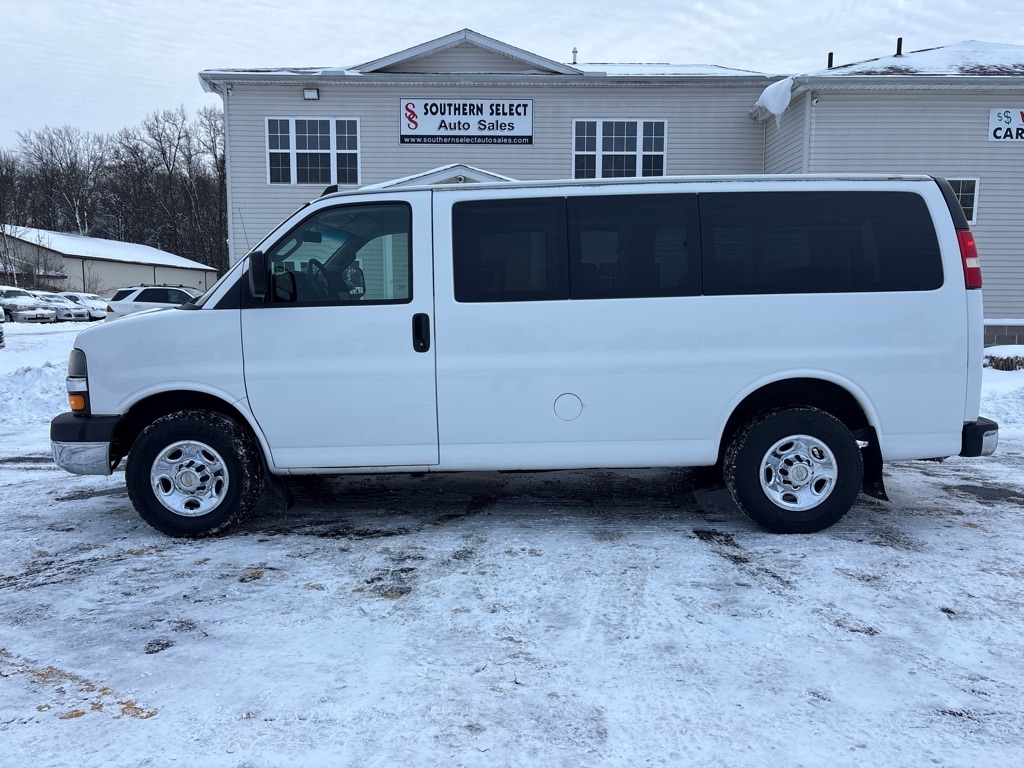 2016 Chevrolet Express LT