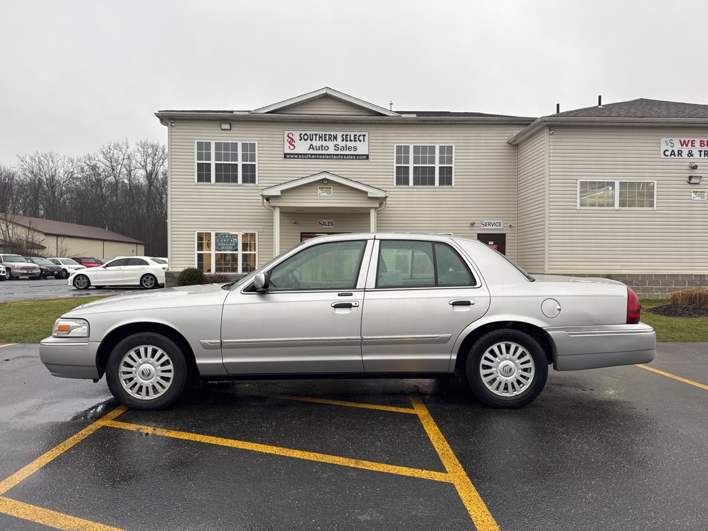 2007 Mercury Grand Marquis LS's photo
