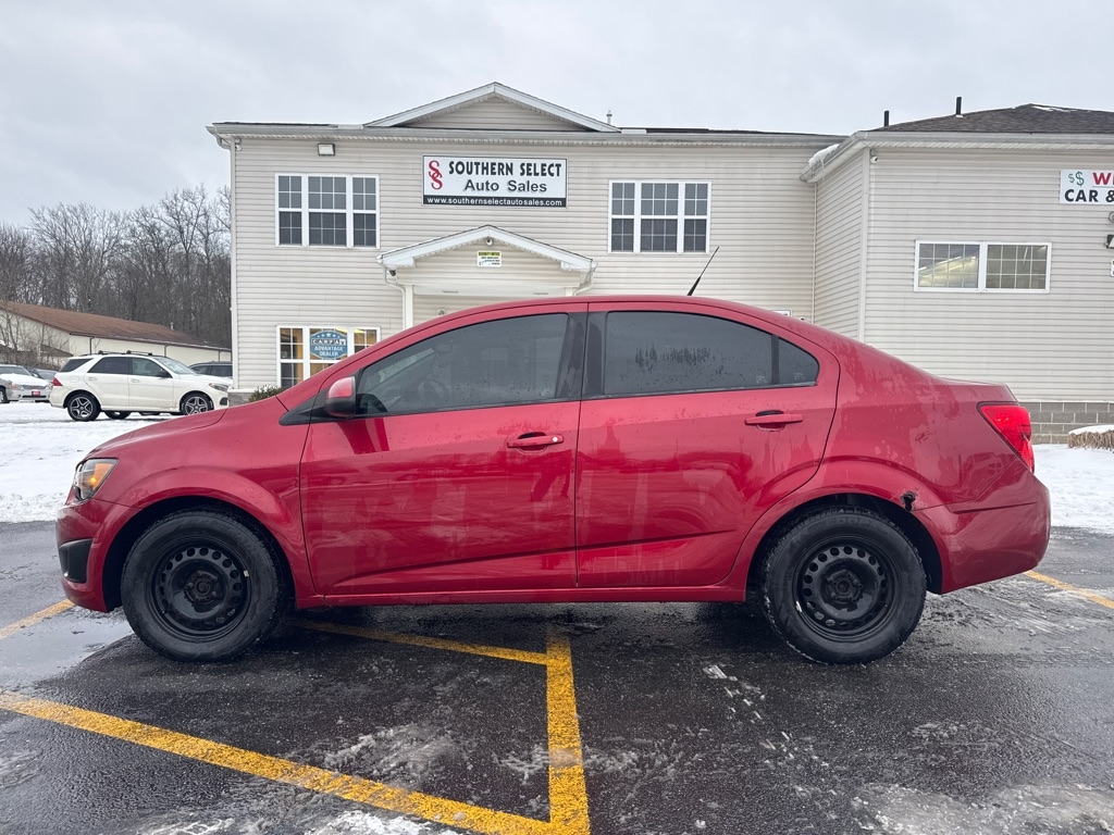 2013 Chevrolet Sonic LS
