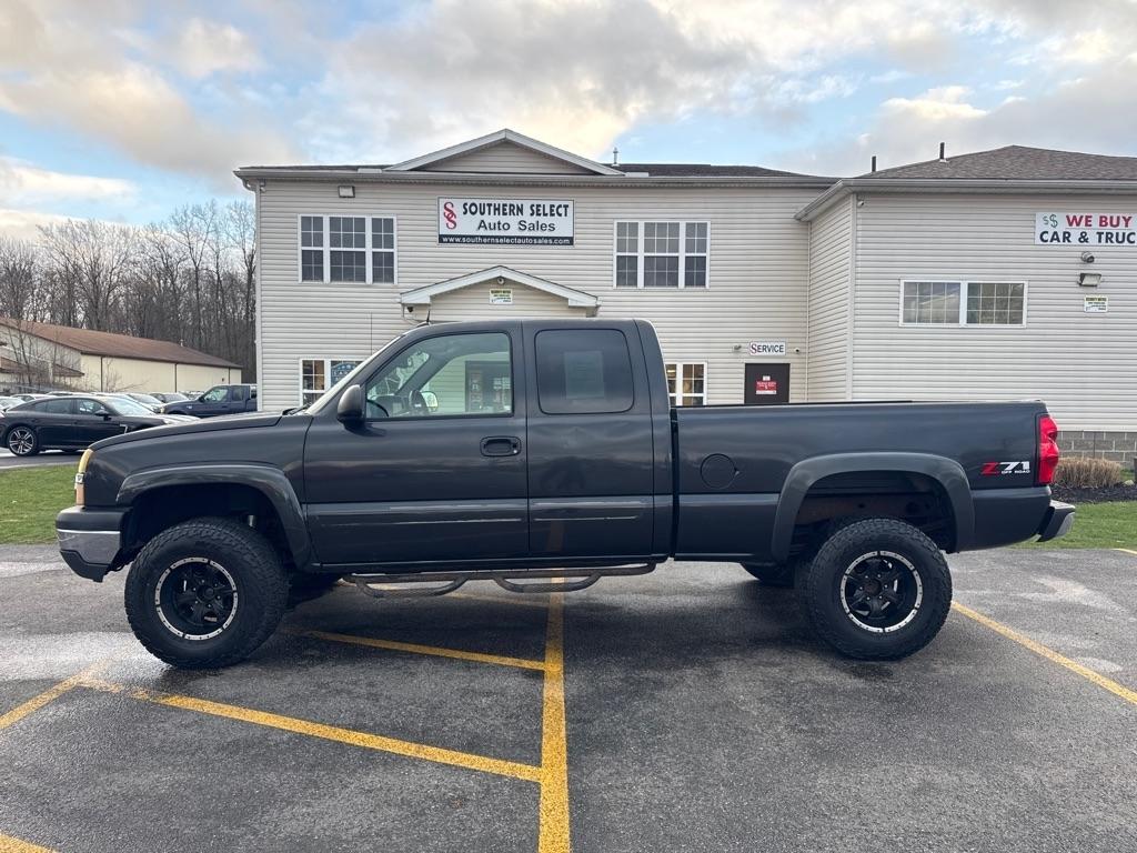 2004 Chevrolet Silverado 1500 WORK TRUCK