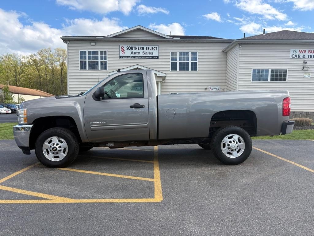 2013 Chevrolet Silverado HD 1LT 4WD Regular Cab LWB's photo