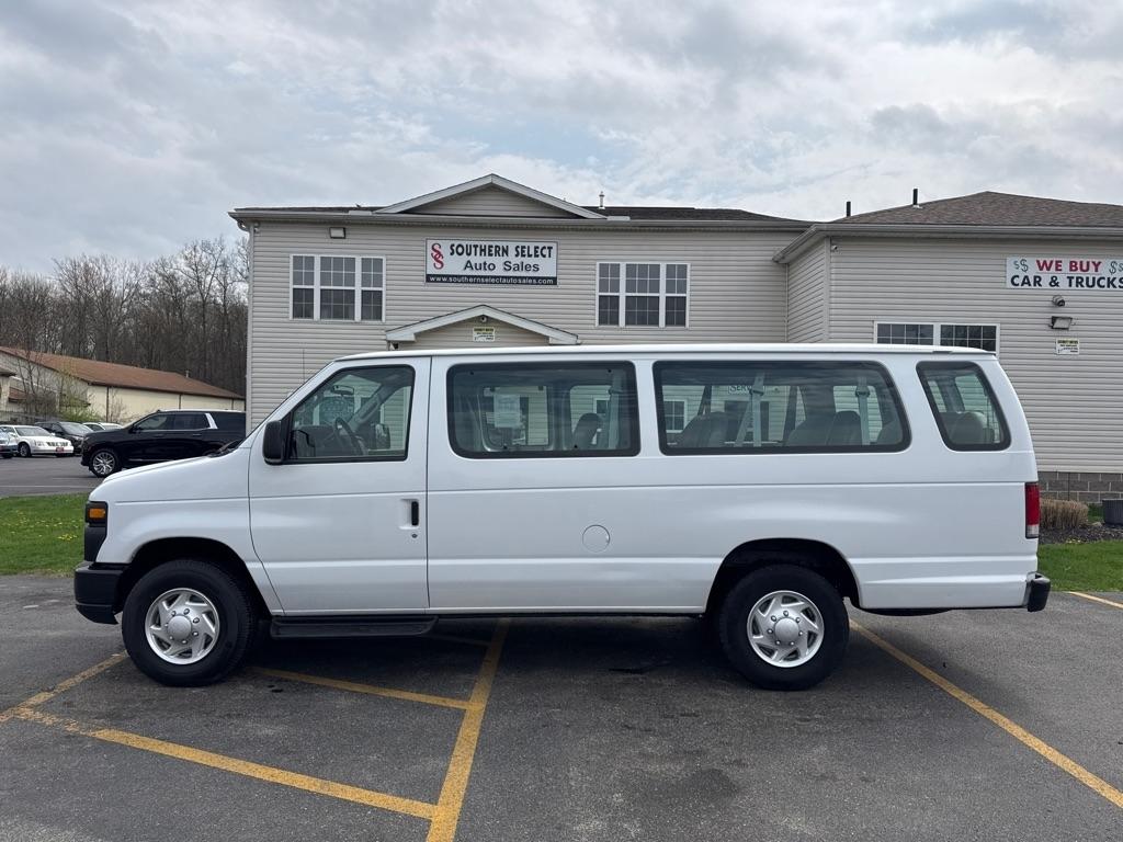 2013 Ford Econoline E-350 SD XL