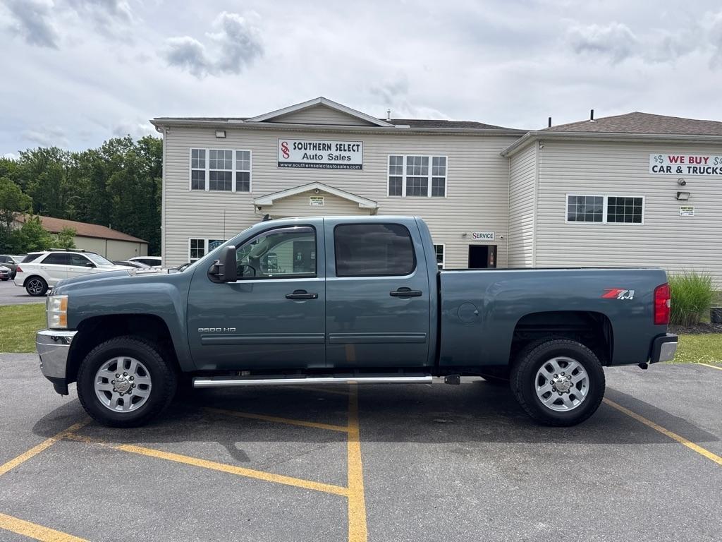2011 Chevrolet Silverado 3500HD LT