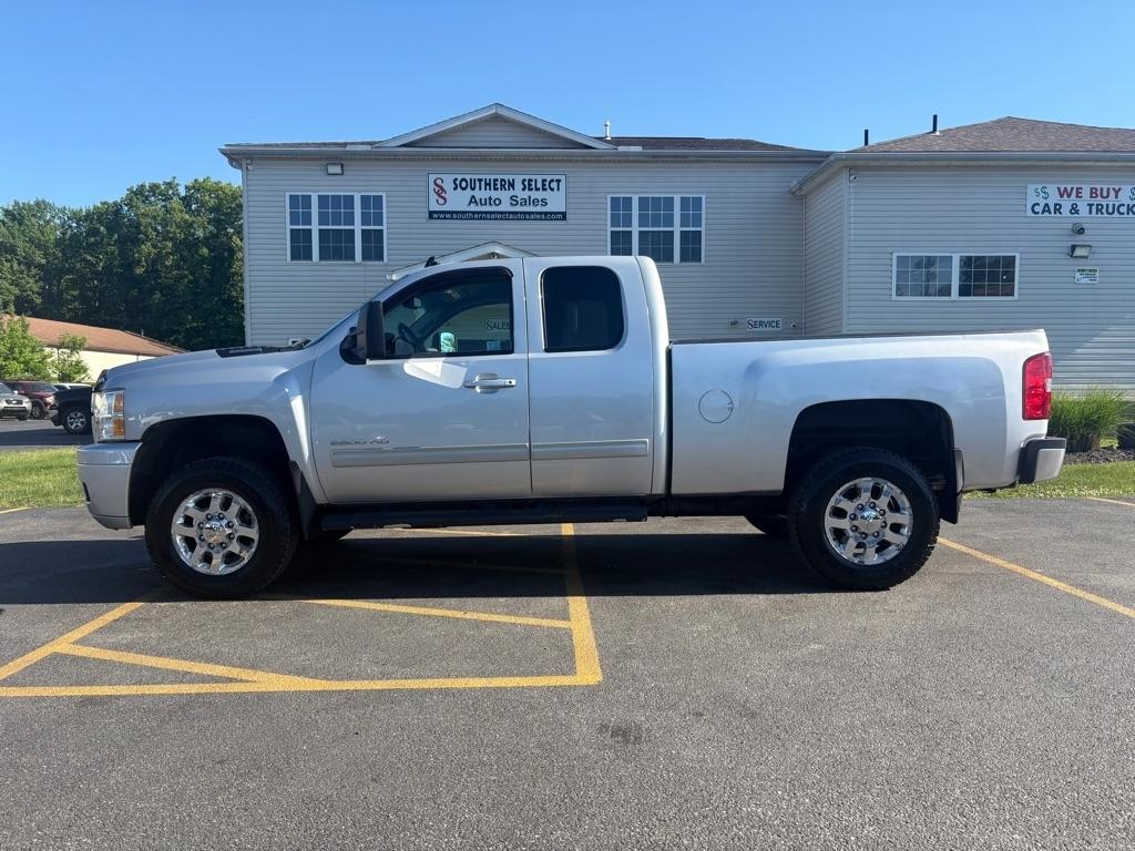 2012 Chevrolet Silverado HD 1LT 4WD Extended Cab SWB's photo