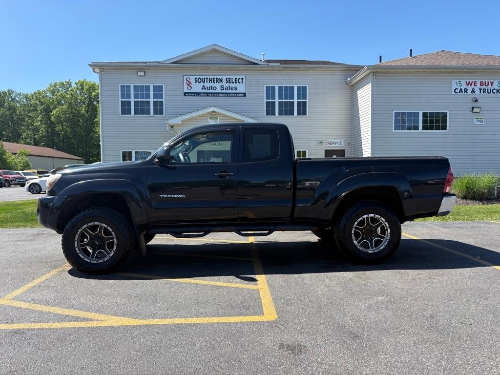 2006 Toyota Tacoma BASE