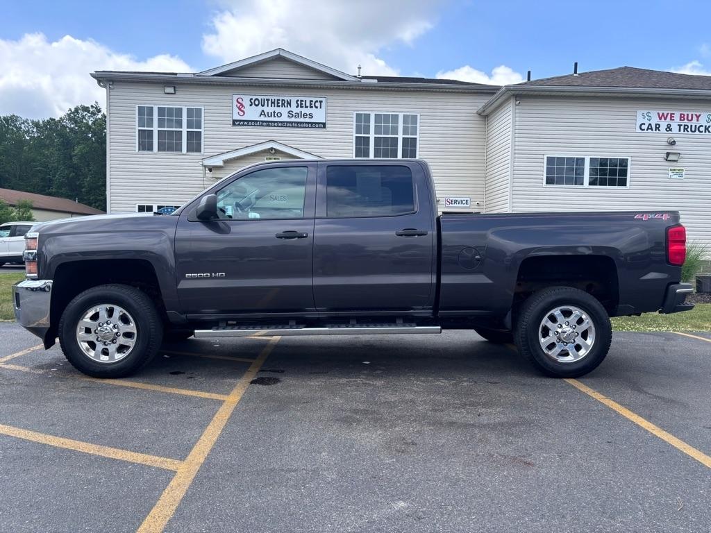 2015 Chevrolet Silverado HD Work Truck 4WD Crew Cab Standard Box's photo