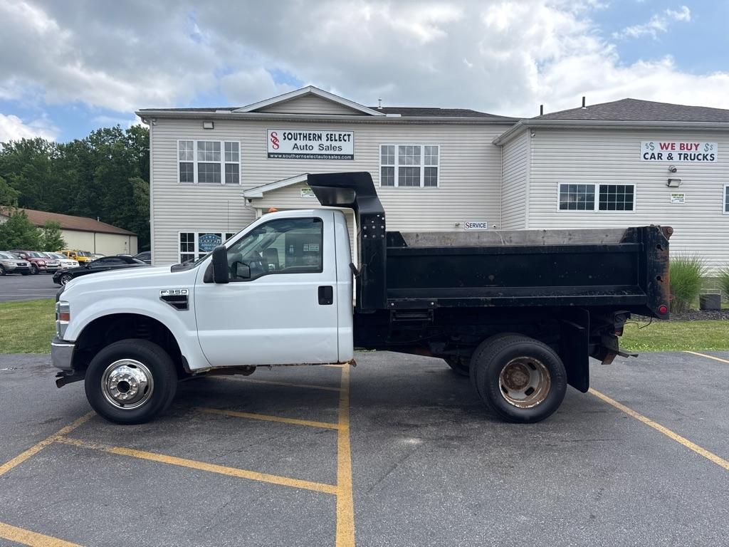 2008 Ford F-350 XL 4x4 Regular Cab 165-In DRW's photo
