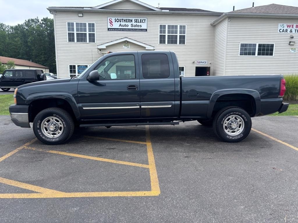 2004 Chevrolet Silverado 2500HD WORK TRUCK
