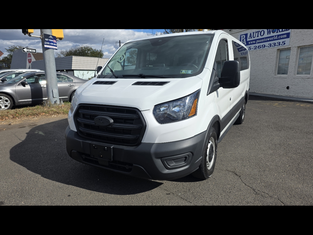 Ford Transit Passenger Wagon T-150 130" Low Roof XLT RWD 2020