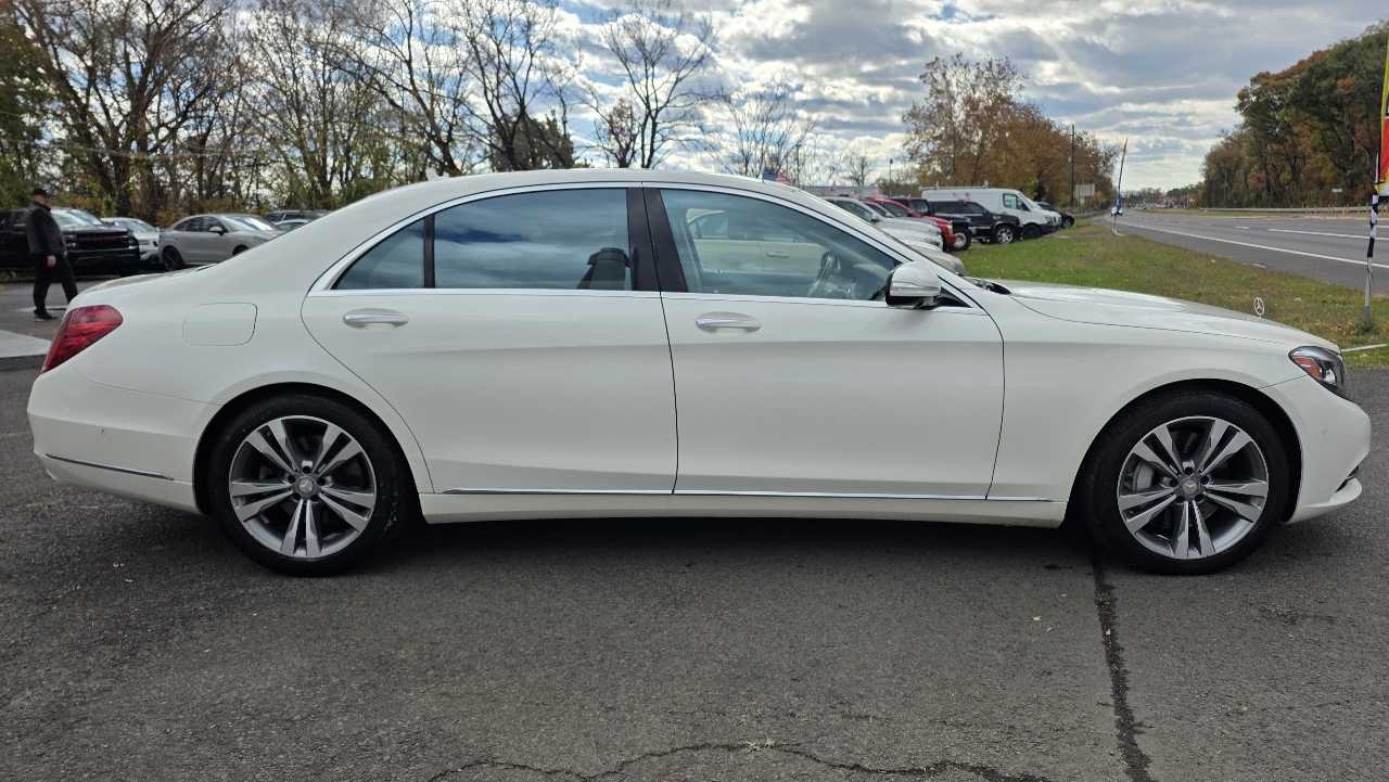 Mercedes-Benz S-Class 4dr Sdn S 550 4MATIC 2016
