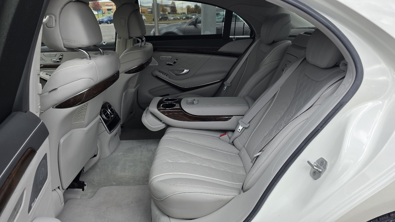 Mercedes-Benz S-Class 4dr Sdn S 550 4MATIC 2016