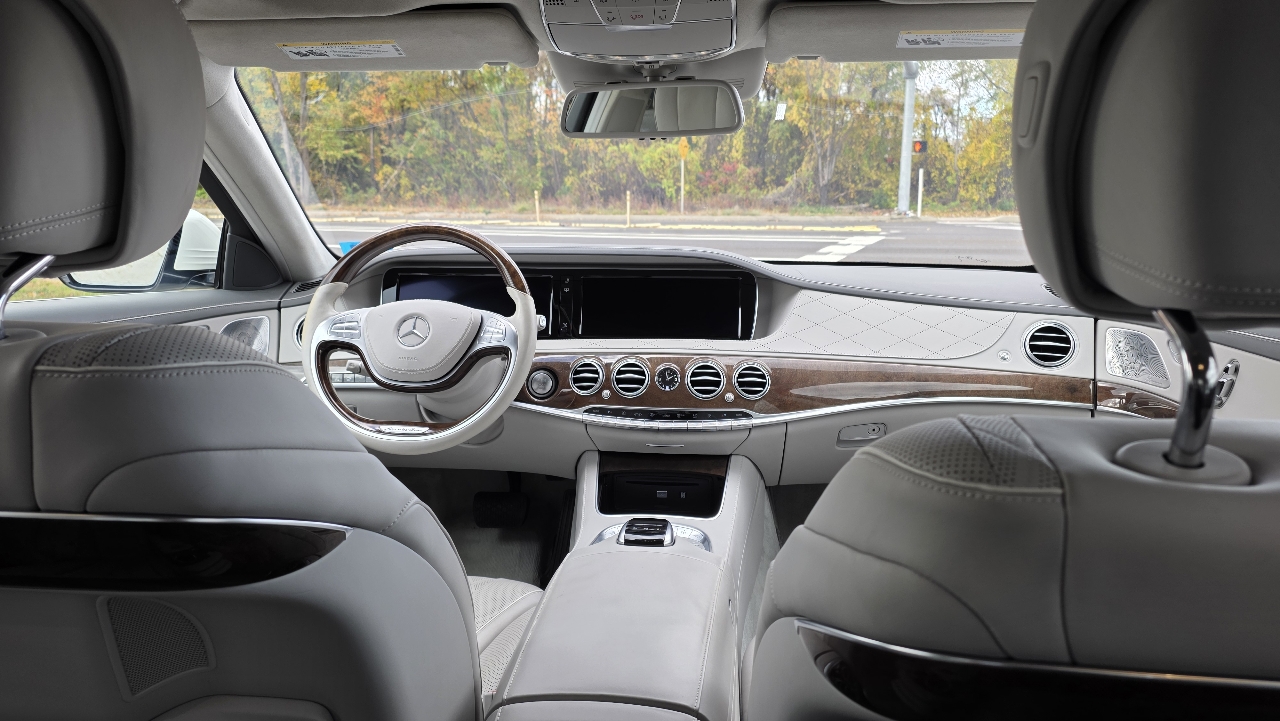 Mercedes-Benz S-Class 4dr Sdn S 550 4MATIC 2016