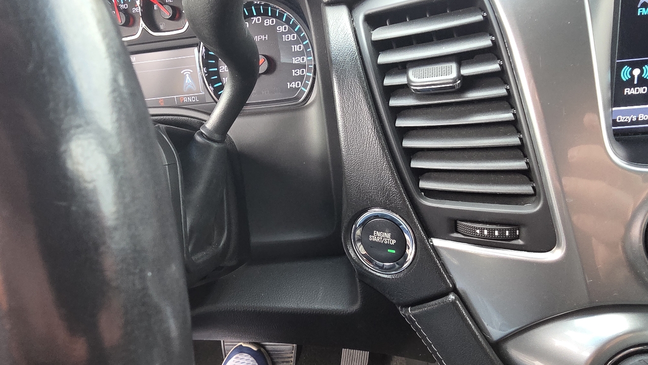 Chevrolet Tahoe 4WD 4dr Premier 2018