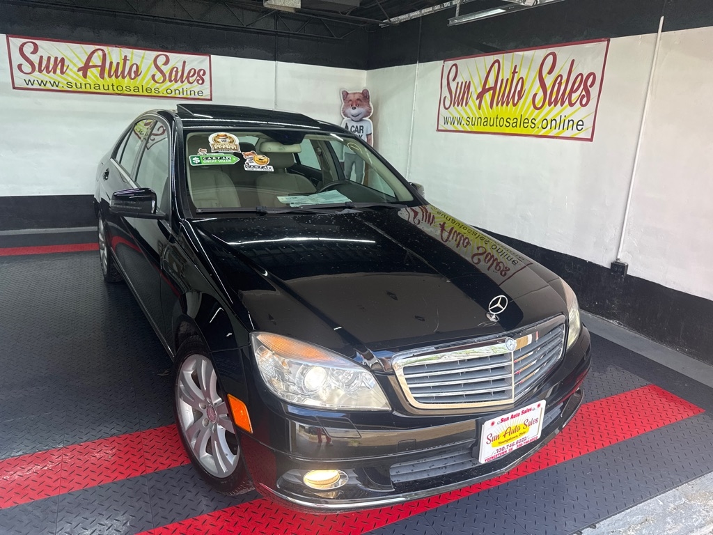 Mercedes-Benz C-Class  2010 Mercedes-Benz C-Class  2010