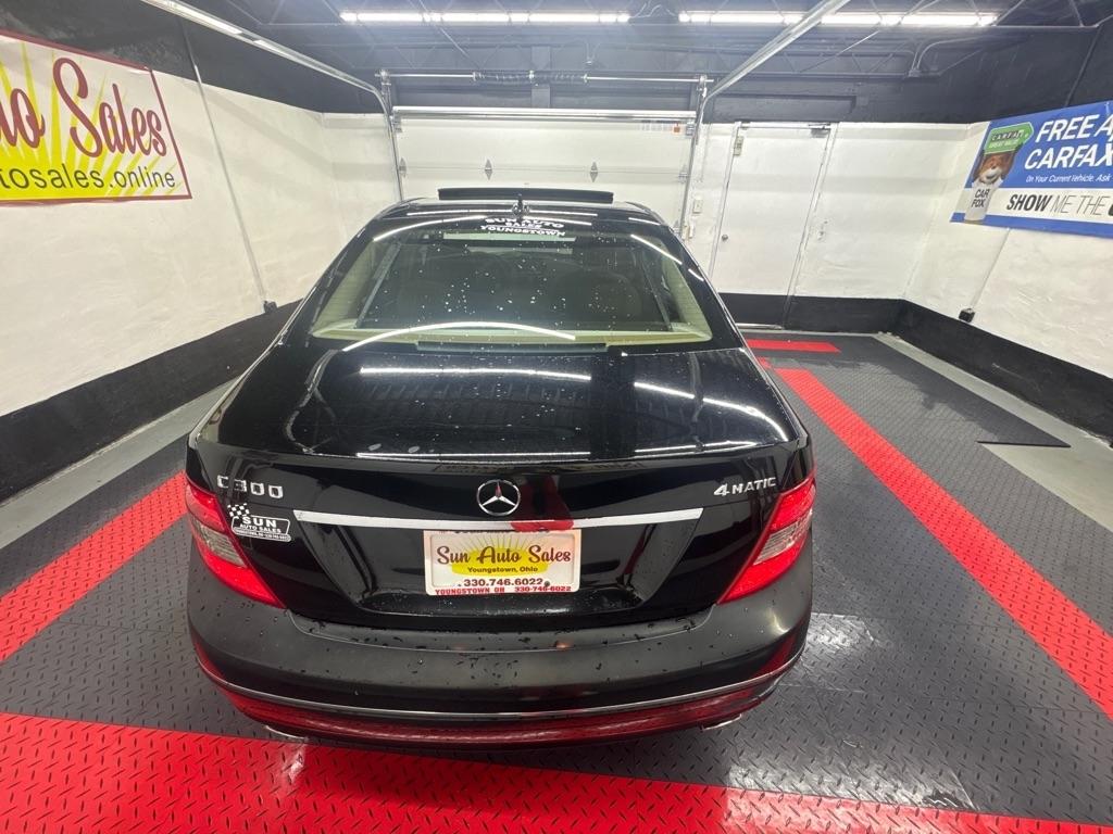 Mercedes-Benz C-Class  2010