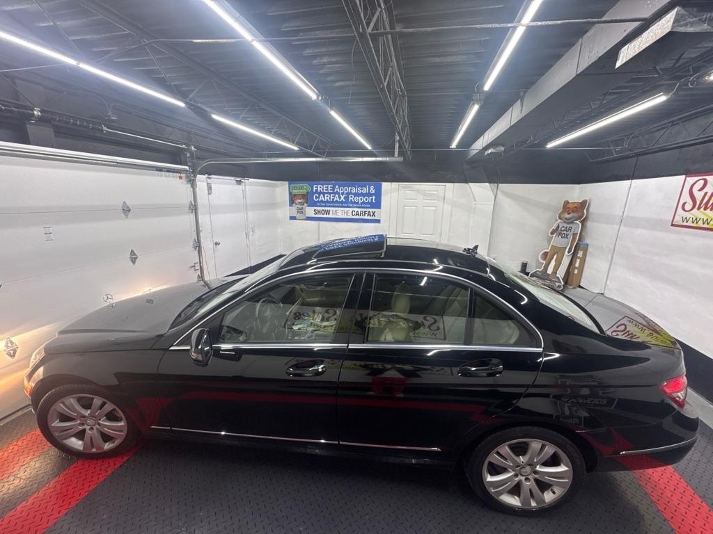 Mercedes-Benz C-Class  2010