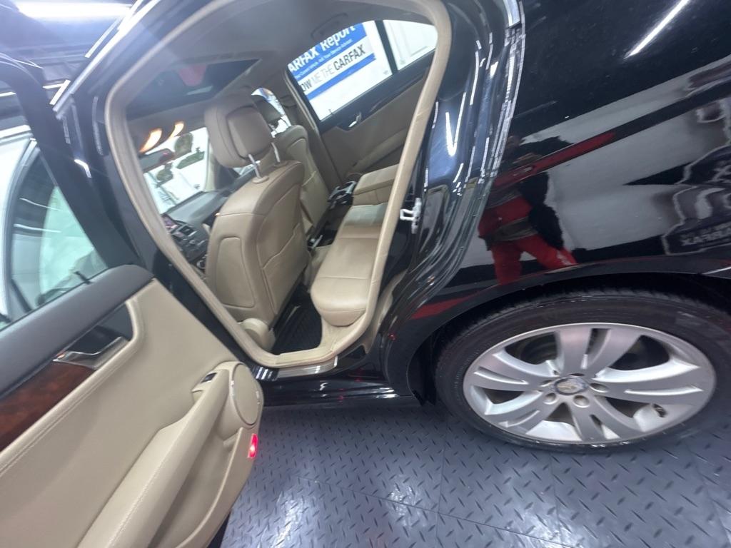 Mercedes-Benz C-Class  2010