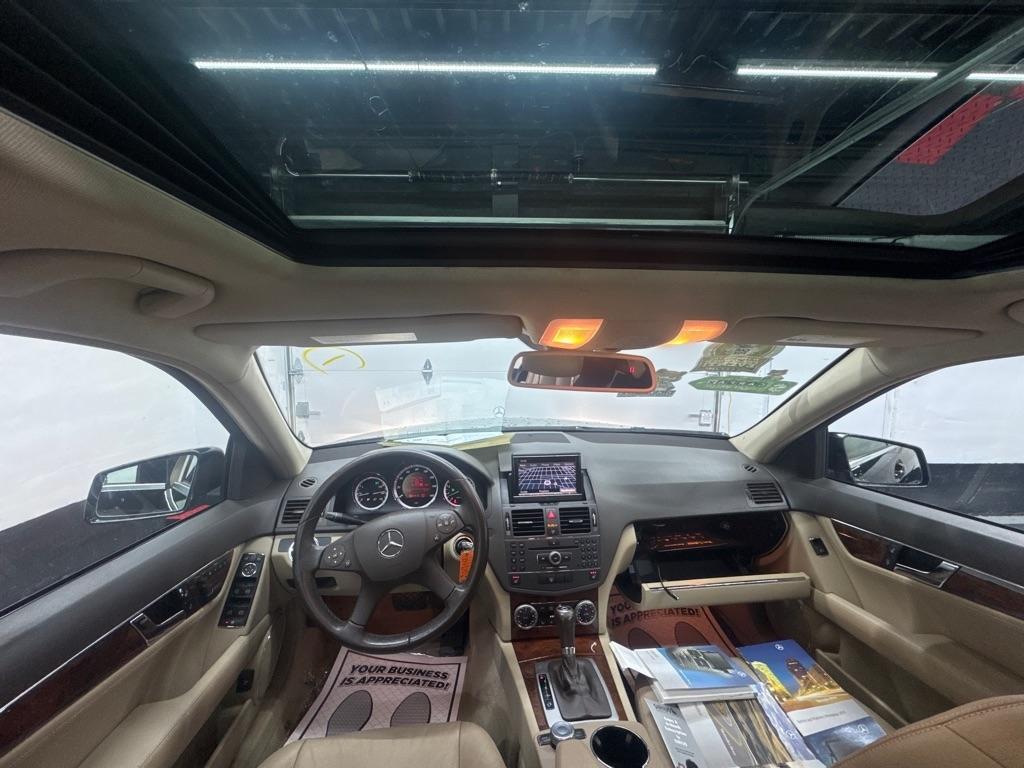 Mercedes-Benz C-Class  2010