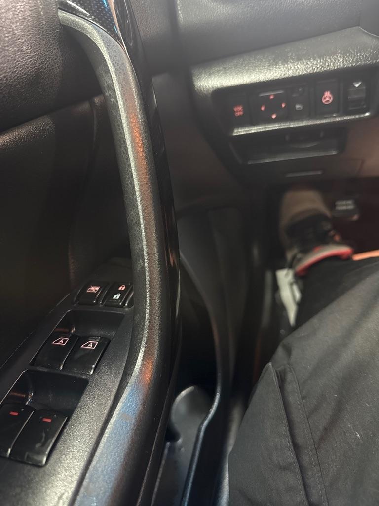 Nissan Maxima  2010