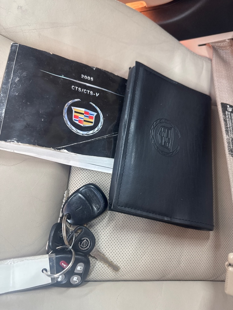 Cadillac CTS  2005 Cadillac CTS  2005