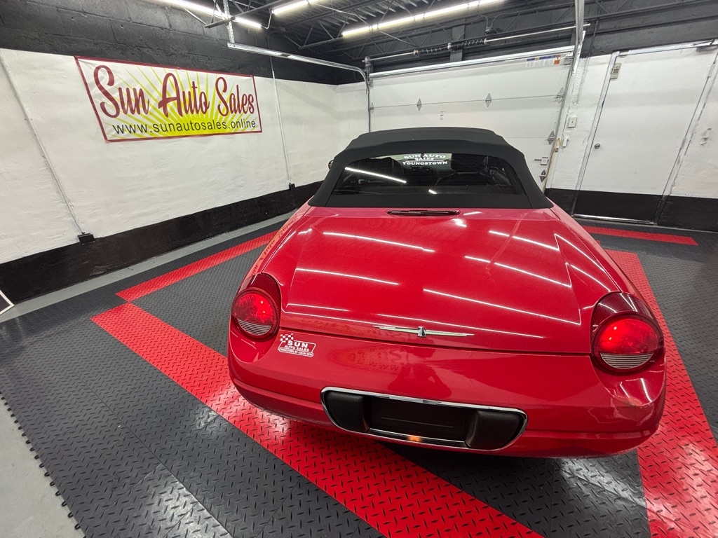 Ford Thunderbird  2002 Ford Thunderbird  2002