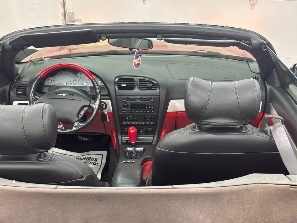 Ford Thunderbird  2002