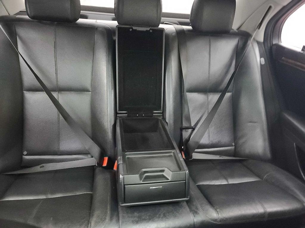 Mercedes-Benz S-Class  2008